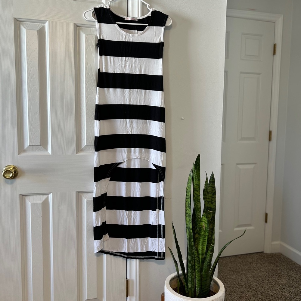 Asymmetry stripe dress